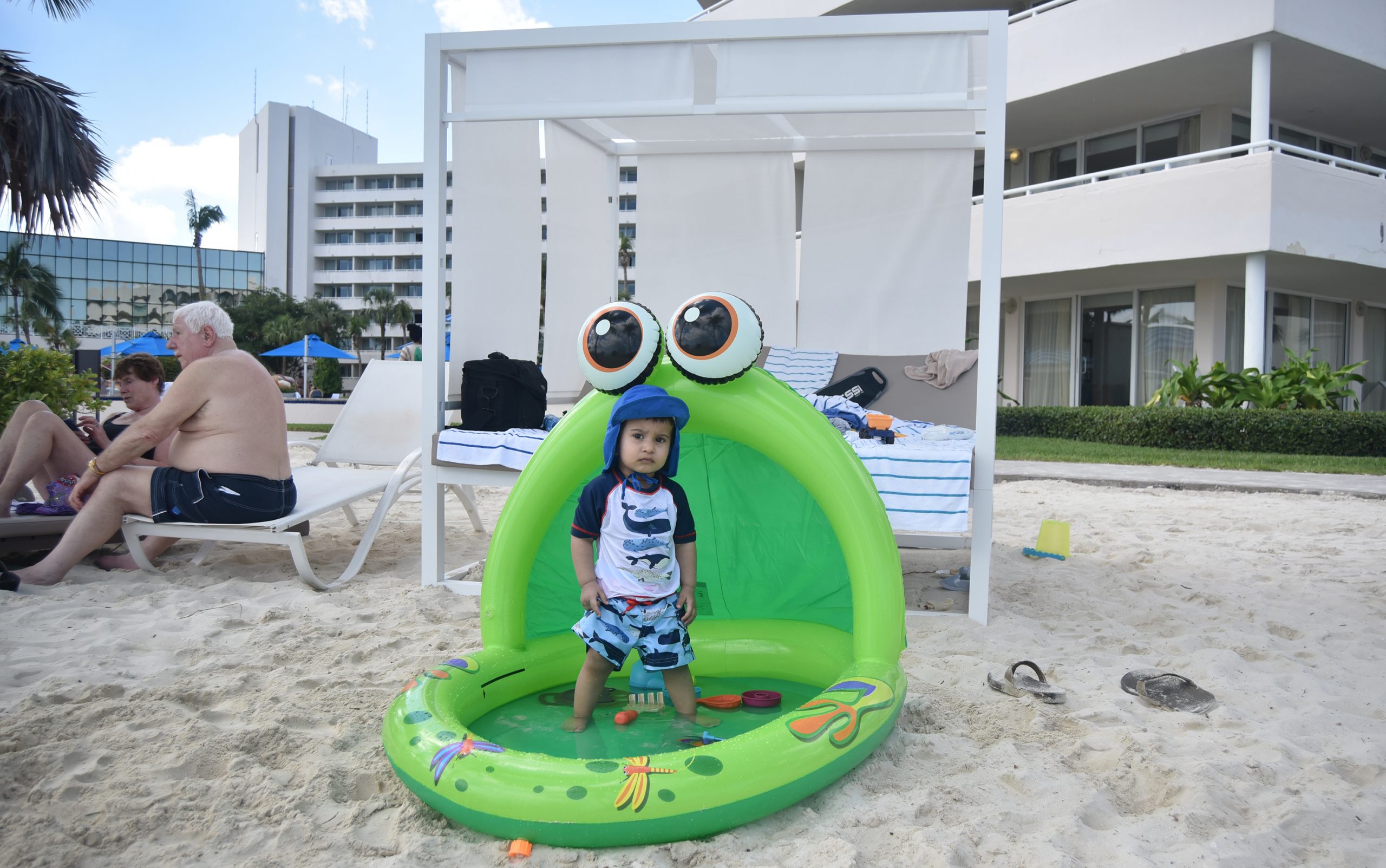 Beach Vacation with Baby – Must Have Items!